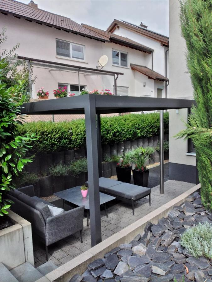 Ferienwohnung Trunk Direkt An Den Weinbergen, Parkplatz, Terrasse Mit Grill Und Lounge Roschbach 外观 照片