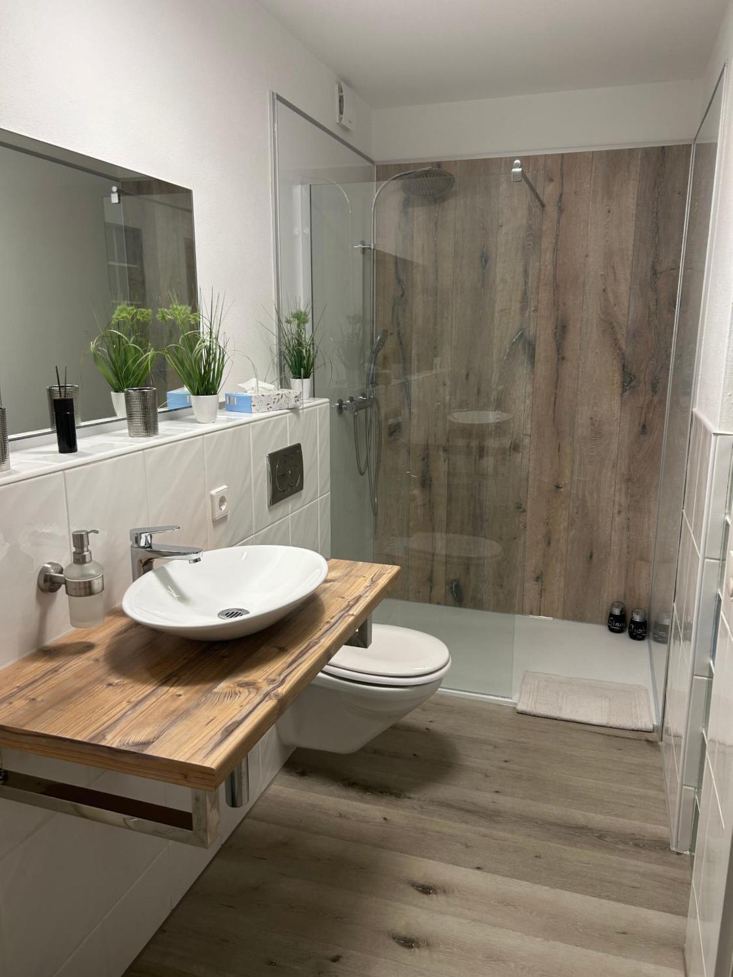 Ferienwohnung Trunk Direkt An Den Weinbergen, Parkplatz, Terrasse Mit Grill Und Lounge Roschbach 外观 照片